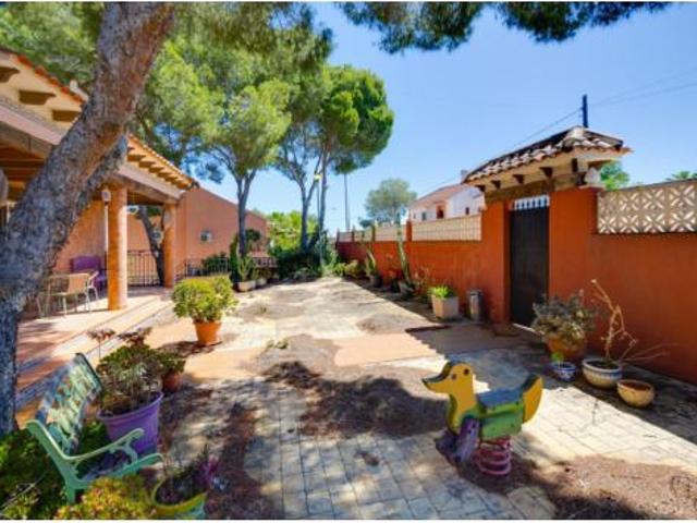 Chalet en venta en Urbanización Ciudad de las Telecomunicaciones, el Baix Segura / La Vega Baja