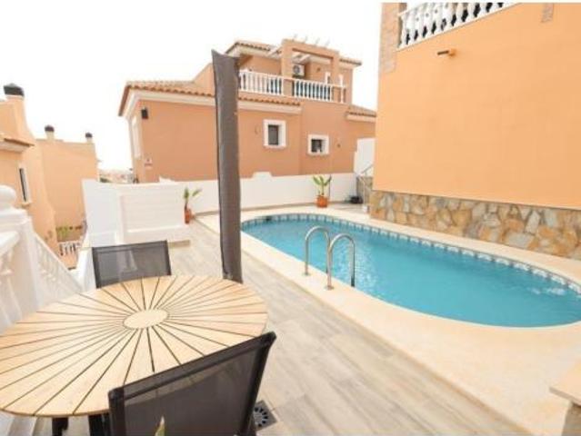 Chalet en venta en Urbanización Las Filipinas, el Baix Segura / La Vega Baja