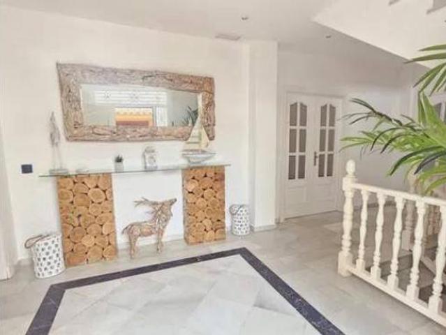 Chalet en venta en San Roque Centro, Campo de Gibraltar