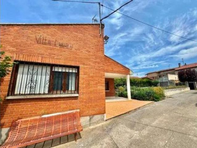 Chalet en venta en San Torcuato, La Rioja
