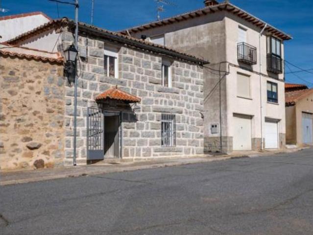 Villa en venta en Sanchorreja