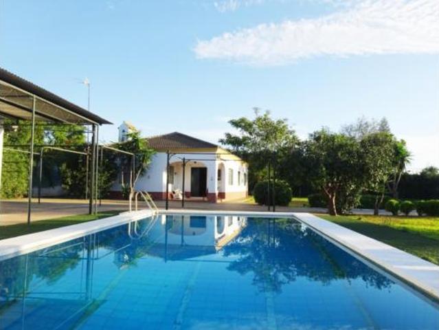 Chalet en venta en Montecarmelo, Sanlúcar La Mayor