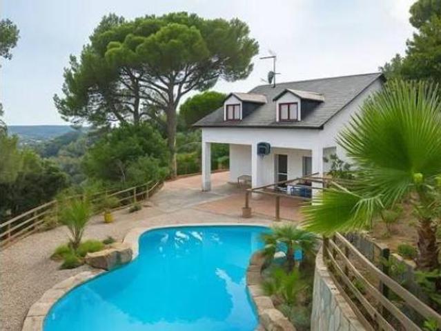 Chalet en venta en Castellar d'Índies, Maresme