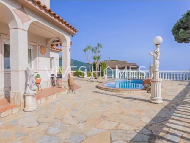 Chalet en venta en Castellar d'Índies, Maresme