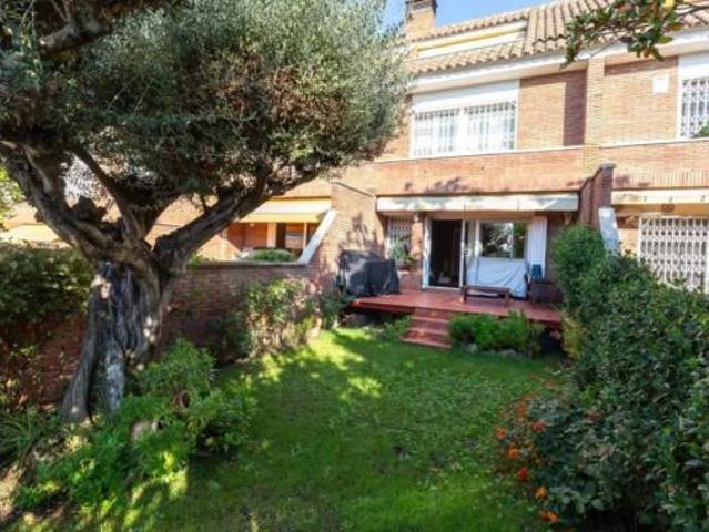 Chalet en venta en Roses-Castellbell, Baix Llobregat