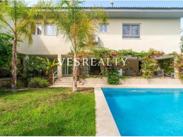 Chalet en venta en La Font, l'Alacantí