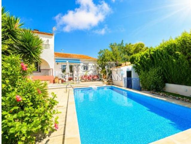 Chalet en venta en Bellavista, l'Alacantí