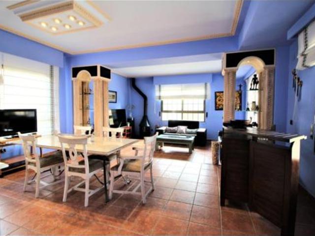 Chalet en venta en La Font, l'Alacantí