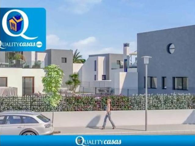 Chalet en venta en La Font, Sant Joan d'Alacant