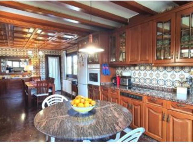 Chalet en venta en La Font, l'Alacantí