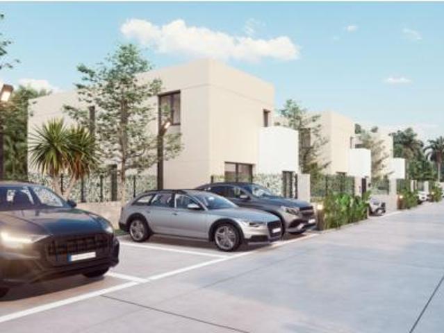 Chalet en venta en La Font, l'Alacantí