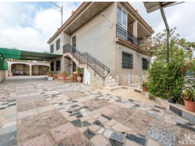 Chalet en venta en Salafranca, l'Alacantí