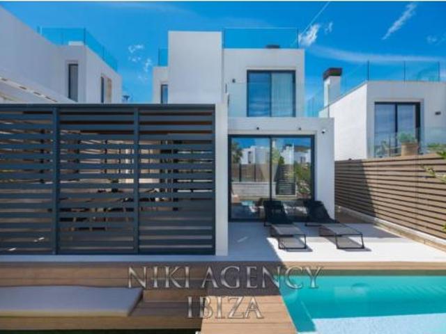 Chalet en venta en Sant Josep de sa Talaia, Eivissa