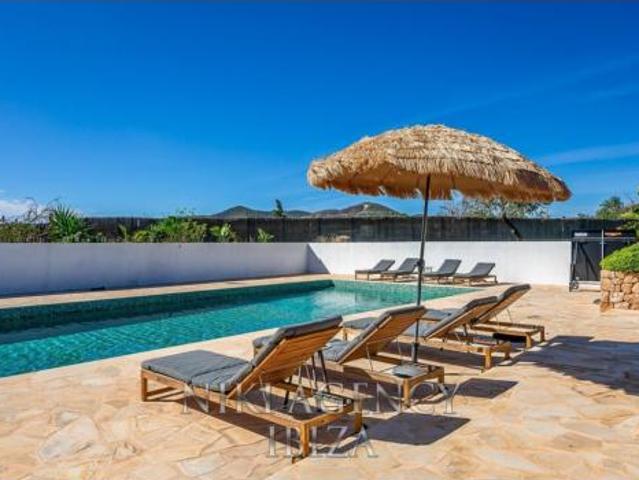 Chalet en venta en Sant Josep de sa Talaia, Eivissa