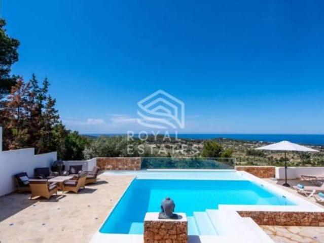 Chalet en venta en Sant Josep de sa Talaia, Eivissa