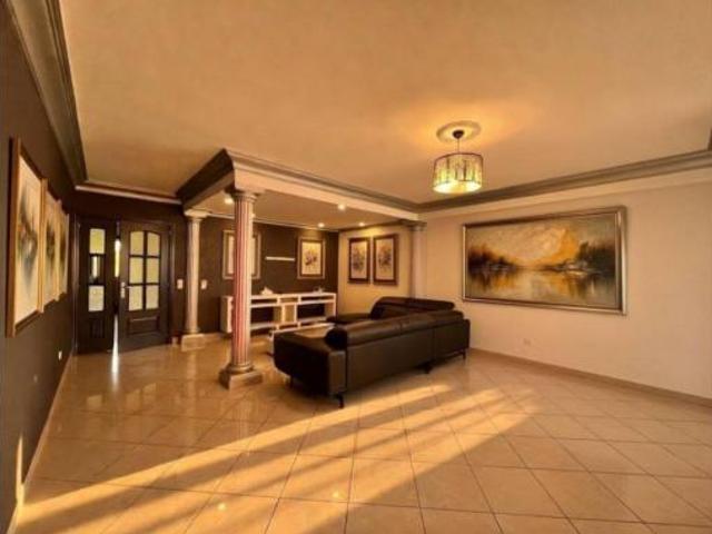 Chalet en venta en Alt Empordà, Catalunya