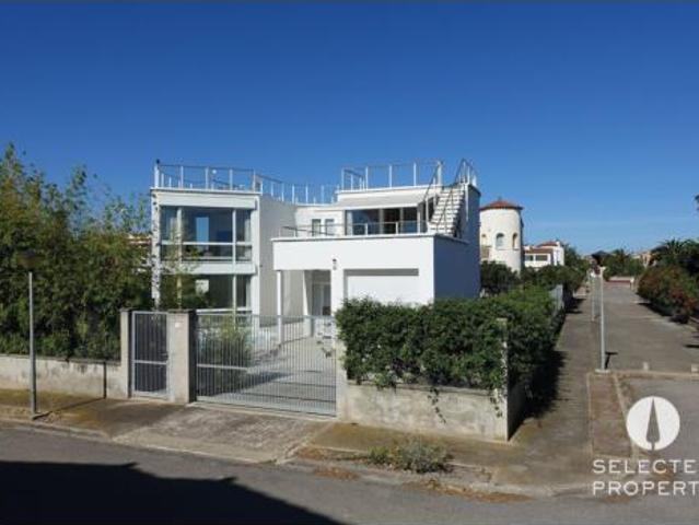 Chalet en venta en Sant Martí d'Empúries, Alt Empordà