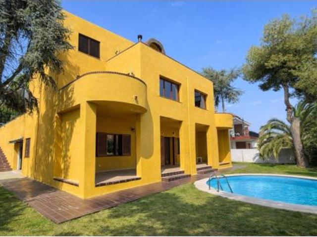 Chalet en venta en Can Villar de la Riera, Maresme