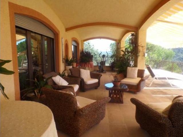 Chalet en venta en Sant Quirze Safaja, Barcelona