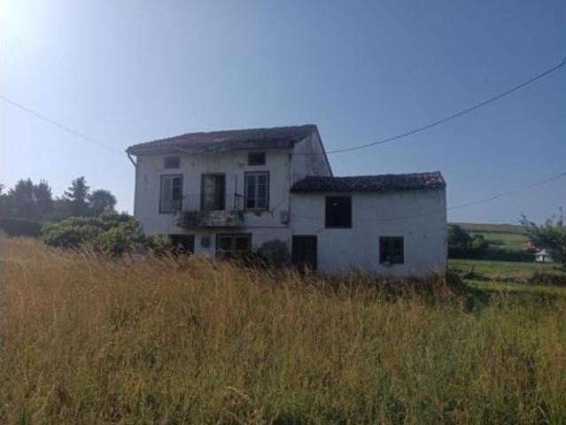 Chalet en venta en Soto de la Marina, Santa Cruz De Bezana