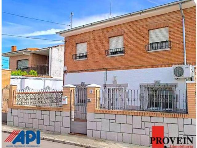 Villa en venta en Santa Cruz Del Retamar, Las Perdices