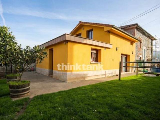 Chalet en venta en La Abadilla, Santa María de Cayón