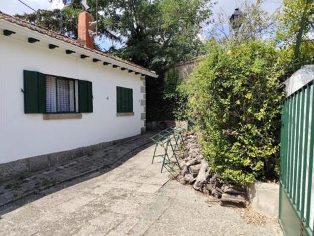 Chalet en venta en Santa María De La Alameda, Madrid