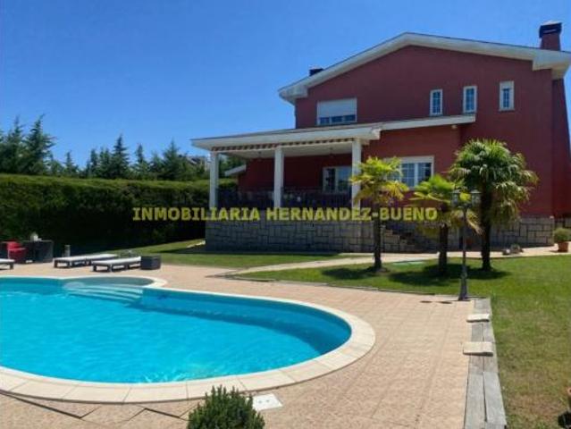 Chalet en venta en Valdelagua, Santa Marta De Tormes
