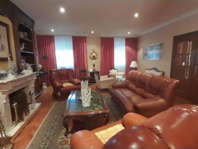 Chalet en venta en Valdelagua, Santa Marta De Tormes