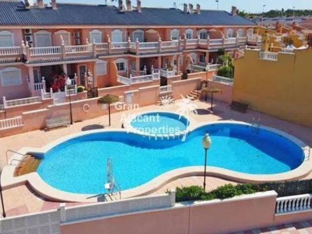 Chalet en venta en Gran Alacant, el Baix Vinalopó
