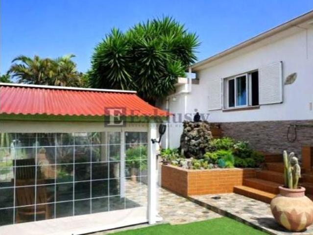 Chalet en venta en Santa Úrsula, Canarias