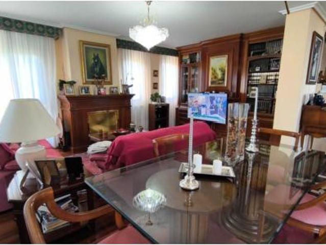 Chalet en venta en Peñacastillo, Santander
