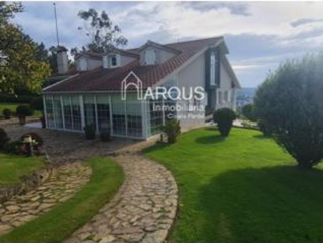 Chalet en venta en Santiago, Galicia