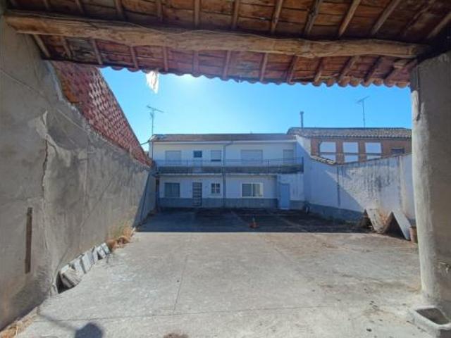 Chalet en venta en Santiago De La Puebla, Castilla y León
