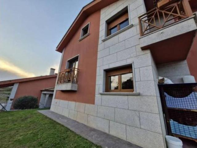 Chalet en venta en Padriñán, O Salnés