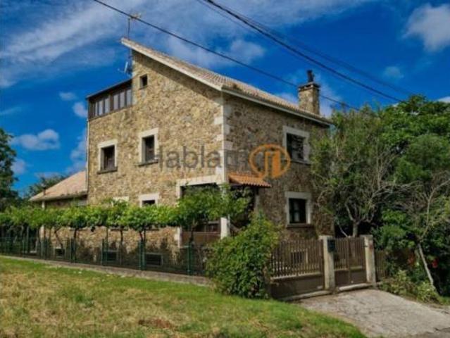 Villa en venta en Sanxenxo, O Vinquiño