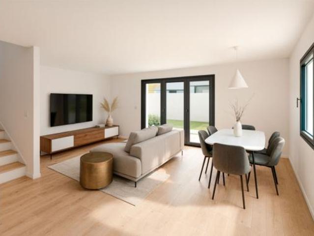 Chalet en venta en Pobladura del Bernesga, Sariegos