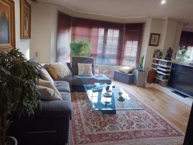 Chalet en venta en Carbajal de la Legua, Sariegos