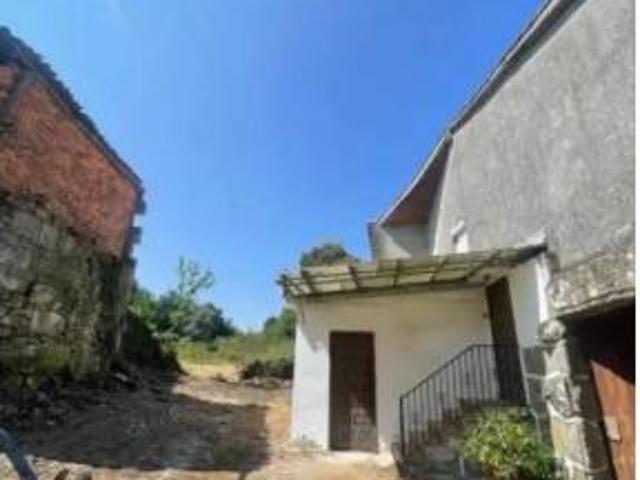 Chalet en venta en Sarreaus