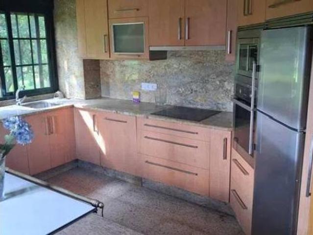 Chalet en venta en O Pinar, Sarria