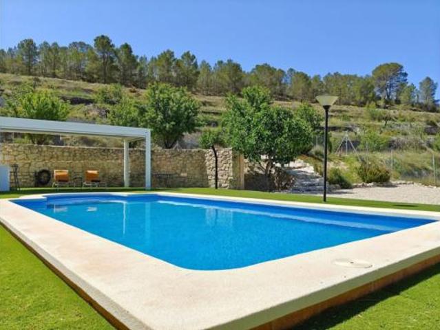 Chalet en venta en el Vinalopó Mitjà / El Vinalopó Medio, Valencia