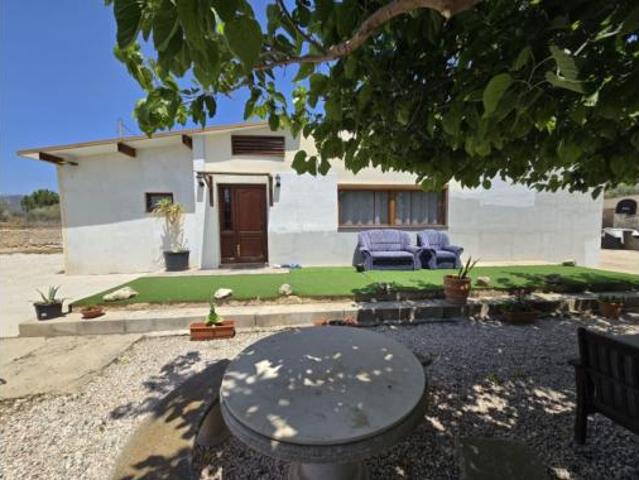 Chalet en venta en María Moliner, l'Alt Vinalopó / El Alto Vinalopó
