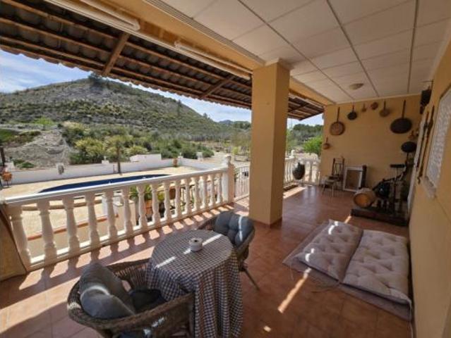 Chalet en venta en l'Alt Vinalopó / El Alto Vinalopó, Valencia