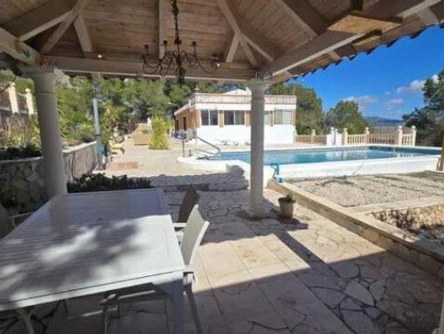Chalet en venta en l'Alt Vinalopó / El Alto Vinalopó, Valencia