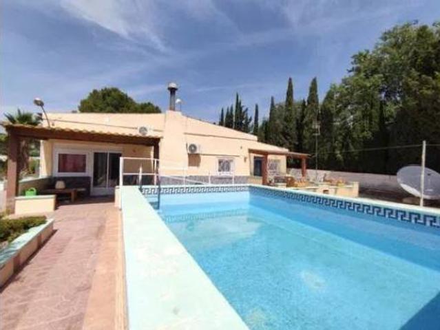 Chalet en venta en l'Alt Vinalopó / El Alto Vinalopó, Valencia