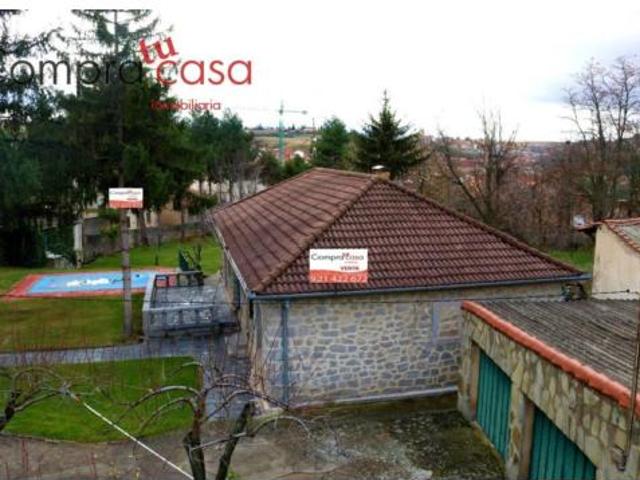Chalet en venta en San Lorenzo, Segovia