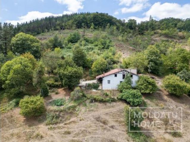 Chalet en venta en Segura, Guipúzcoa
