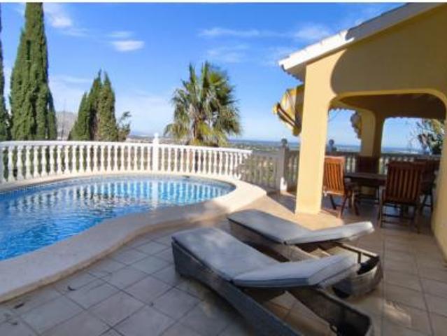 Chalet en venta en la Marina Baixa, Valencia