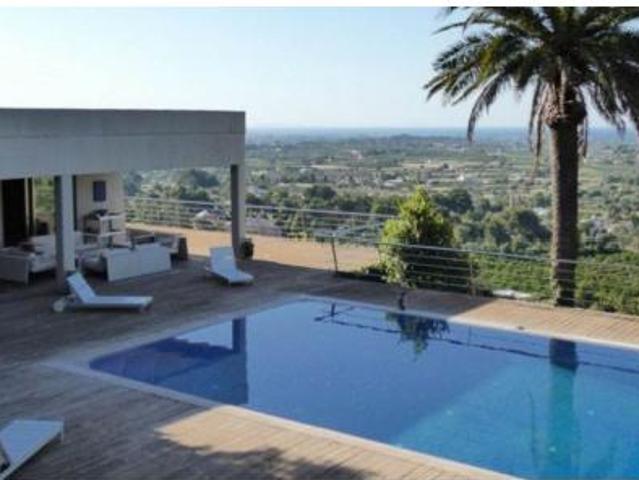 Chalet en venta en la Marina Baixa, Valencia