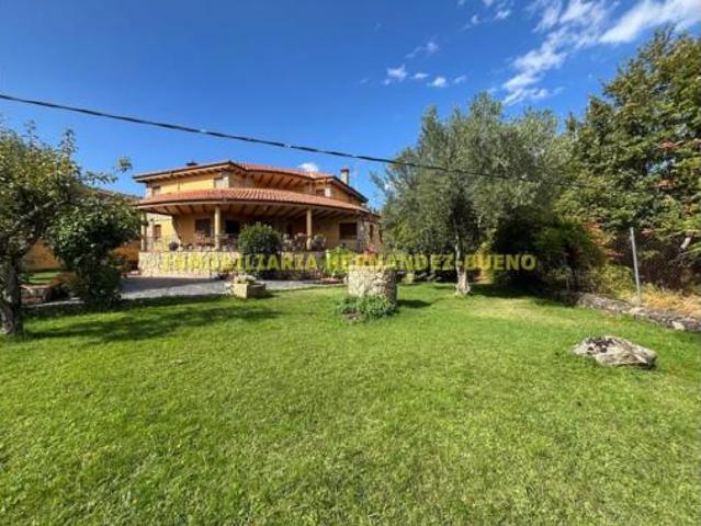 Chalet en venta en Sequeros, Castilla y León